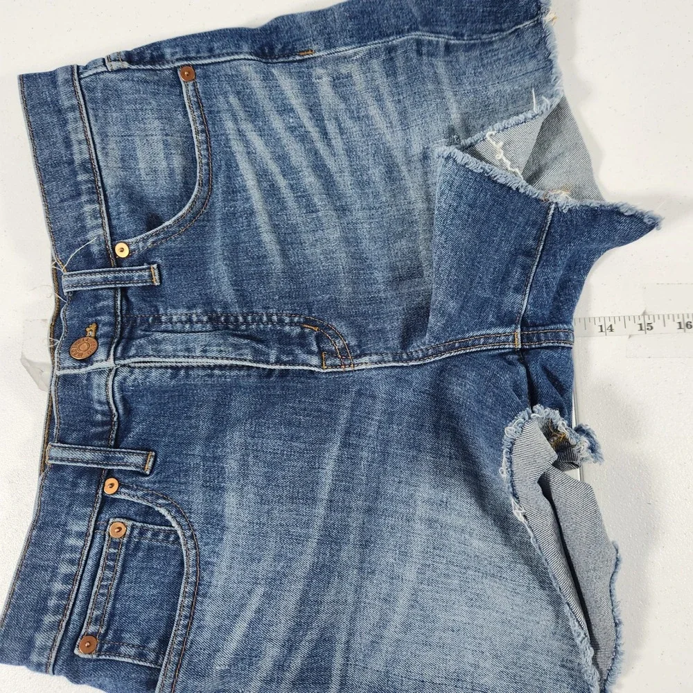 Madewell‎ High-Rise Denim Shorts Blue Raw Hem Size 28 Whiskered Summer Casual